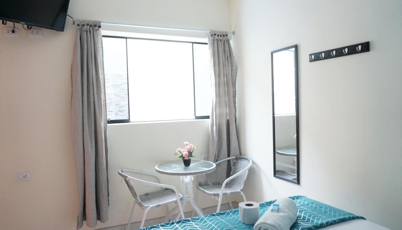 Aypa Hostal Трухильо Екстериор снимка