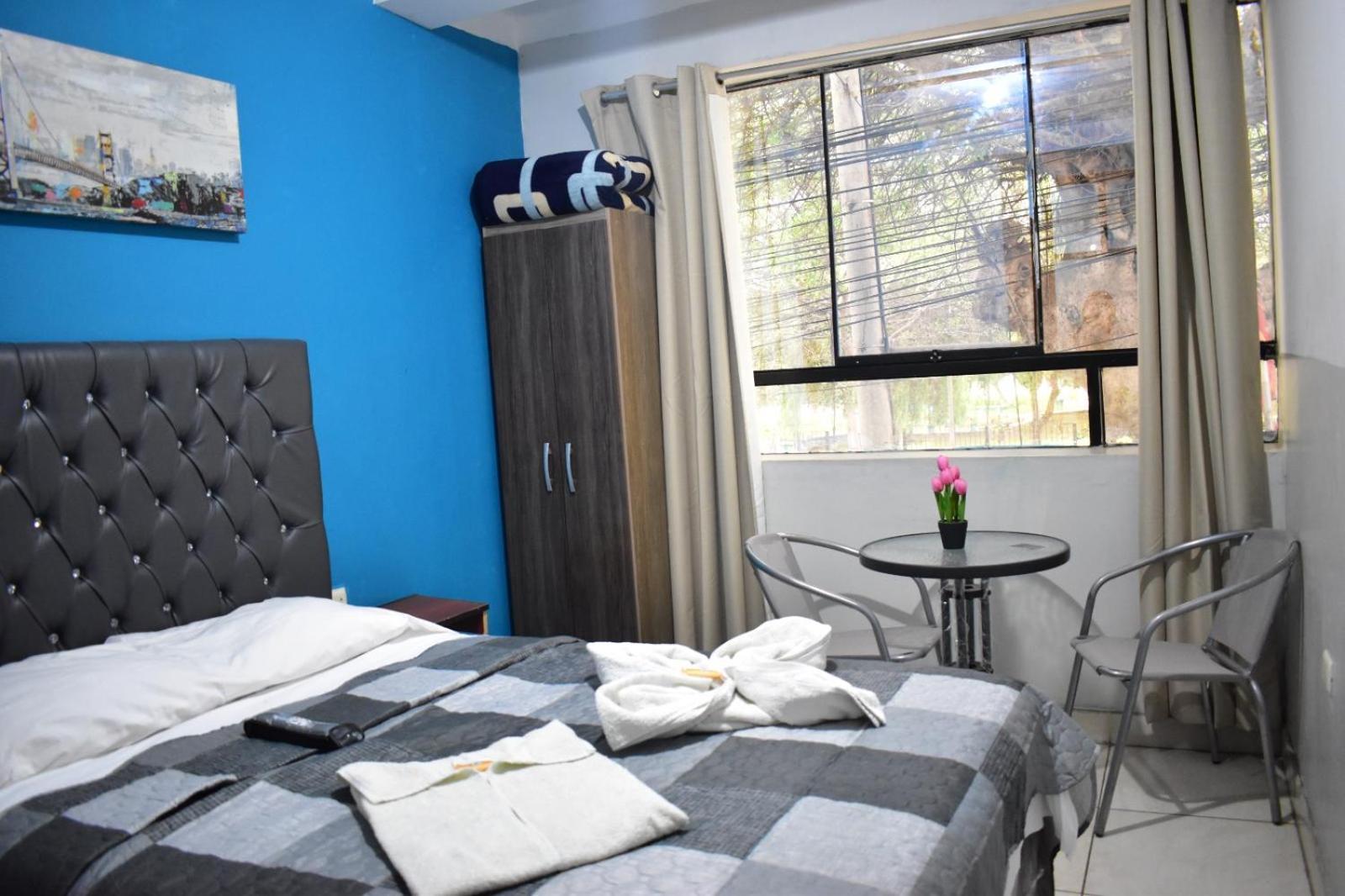 Aypa Hostal Трухильо Екстериор снимка