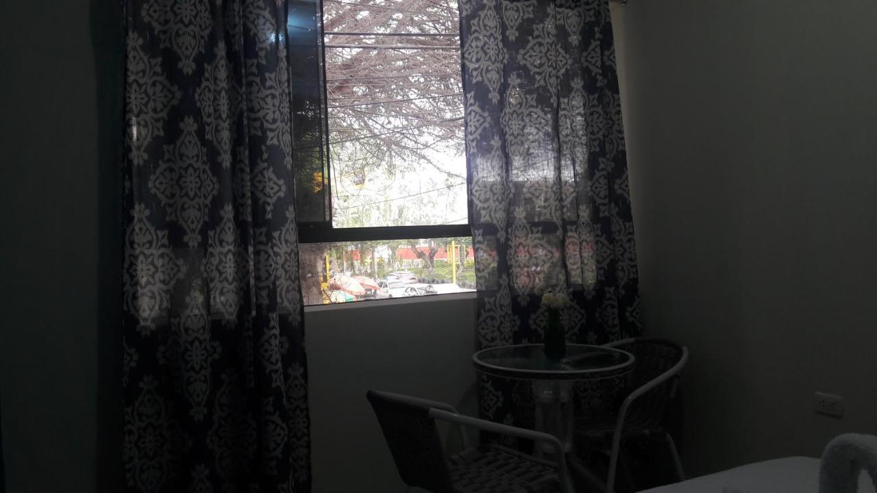 Aypa Hostal Трухильо Екстериор снимка